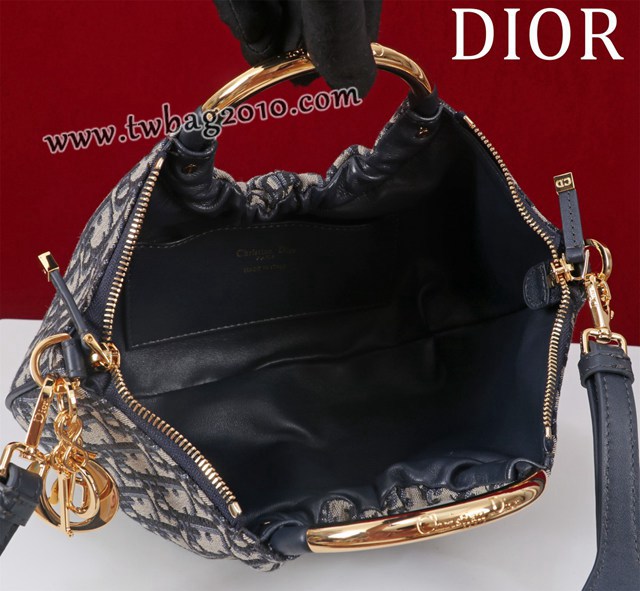 Dior专柜2025新款迪奥高仿原单饺子包复古手提包 djfk1487